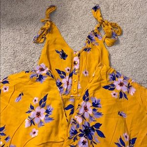 Summery Jumpsuit 🌼